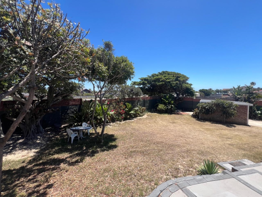 To Let 1 Bedroom Property for Rent in Bluewater Bay Eastern Cape
